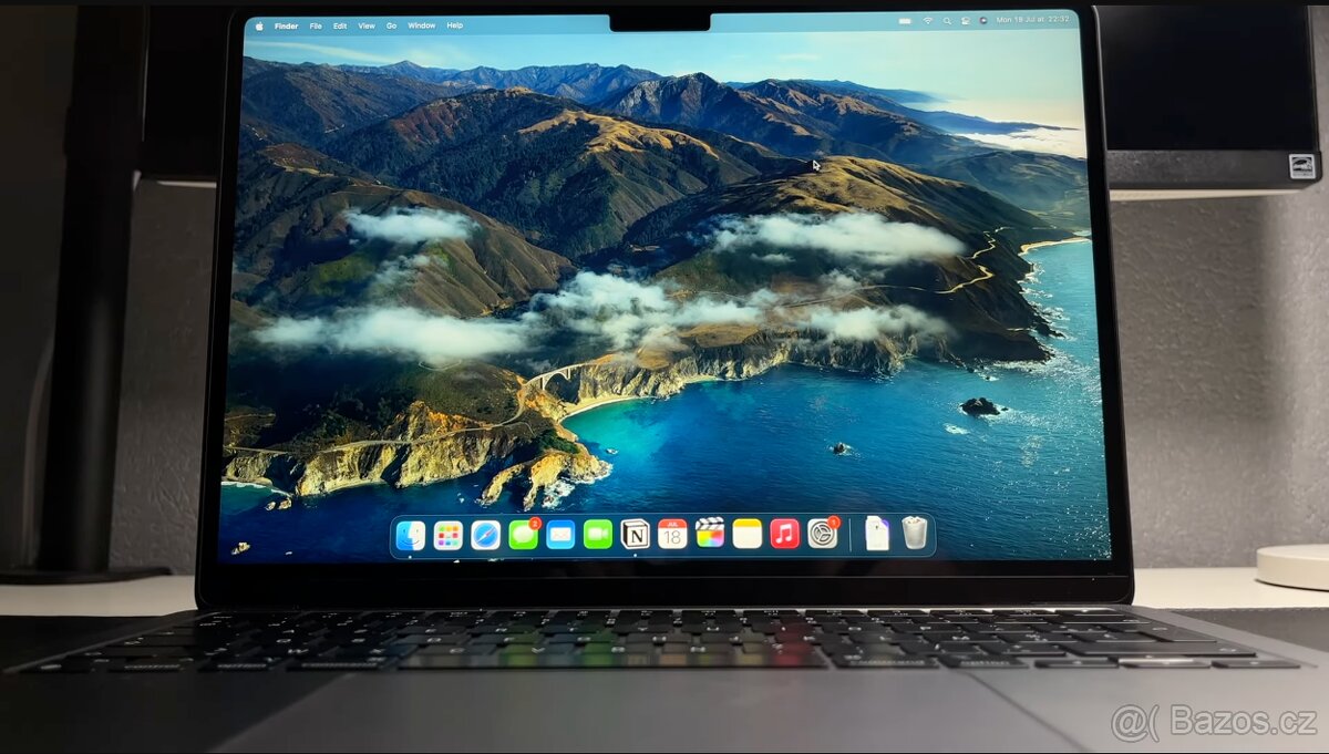 MacBook Air M2 13” 2022 / 24GB RAM / 512 GB - 3