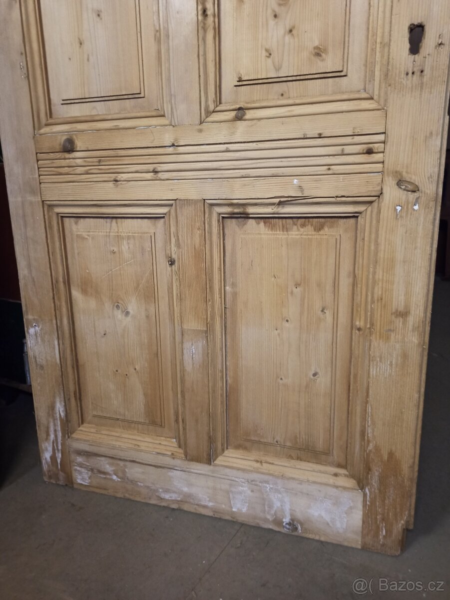 staré dveře smrk - 3