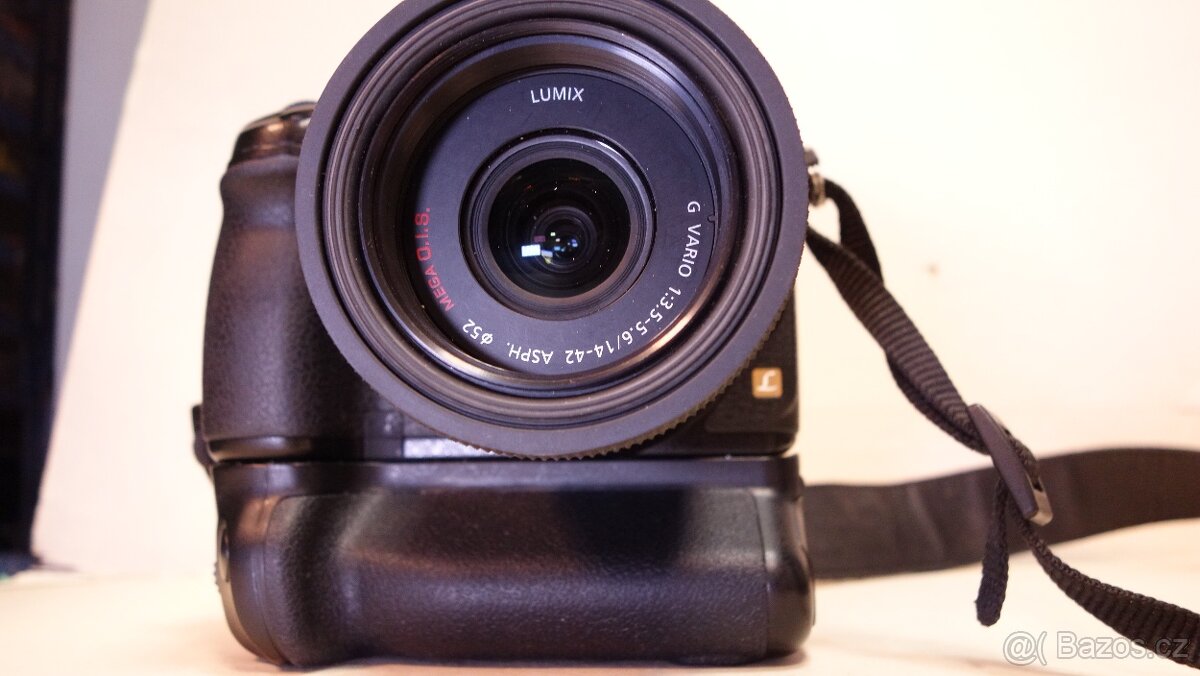 Panasonic Lumix GH3 - 3