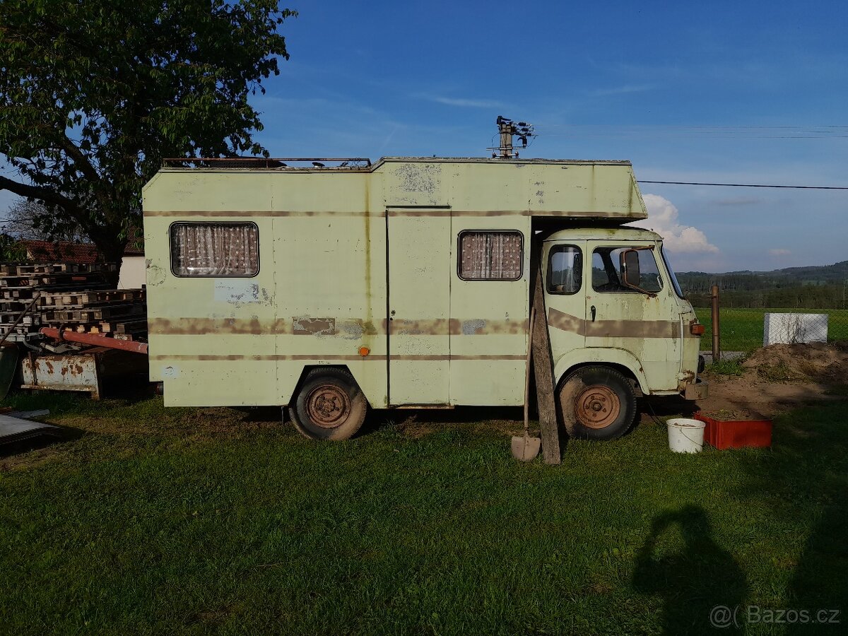 Avia karavan - 3