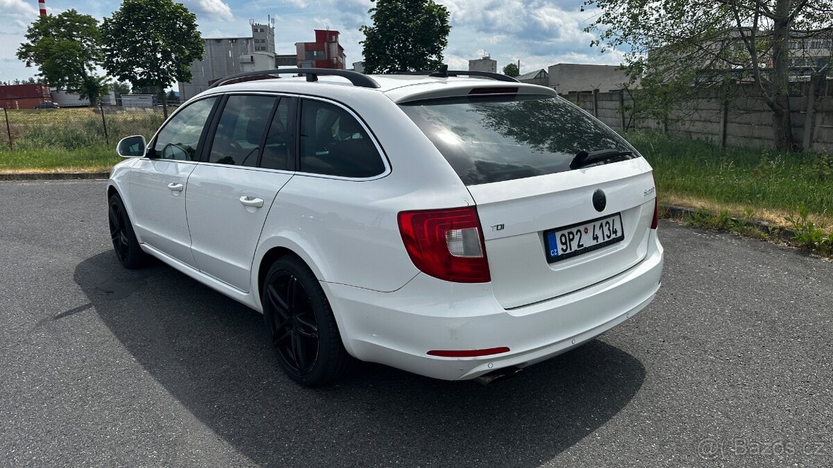 ŠKODA SUPERB 2.0 TDI - 3