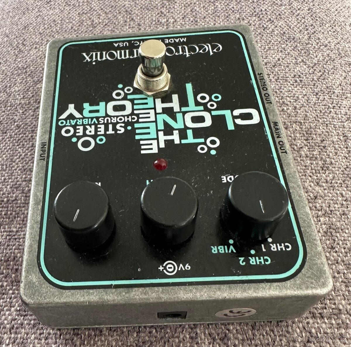 EHX The Clone Theory - 3
