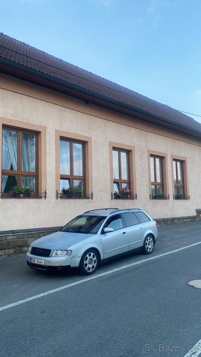 Audi A4B6 - 3