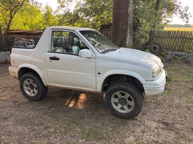 Prodám Suzuki Grand Vitara Cabrio - 3
