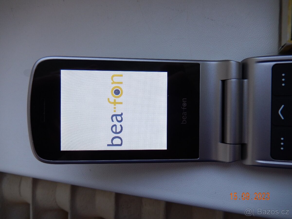 Telefon pro seniory - 3