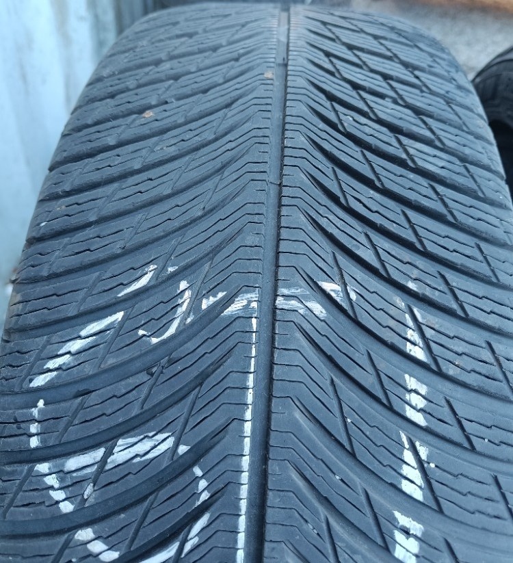 PNEU 235/50R18 101V MICHELIN - 3