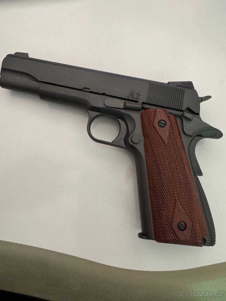 M1911 Plynová pistole - 3