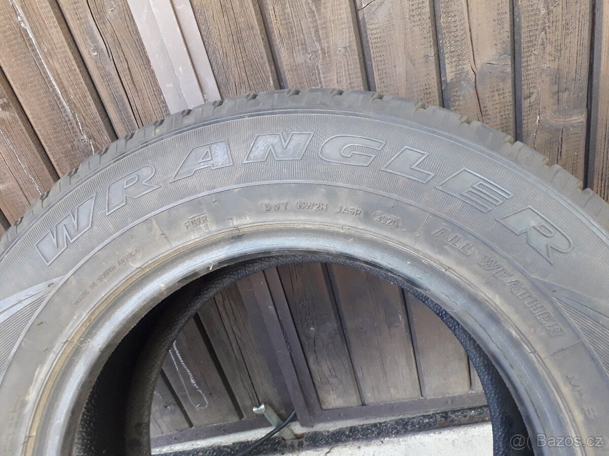 265/65R17 Goodyear Wrangler 2ks