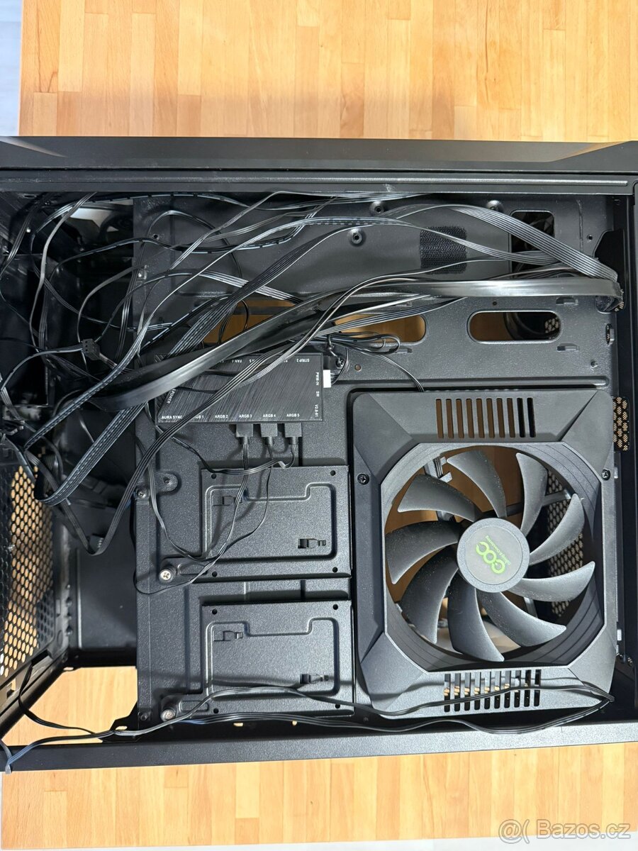 PC skříň GameMax Brufen C1 (4x ARGB fan, Mesh, Sklo) - 3