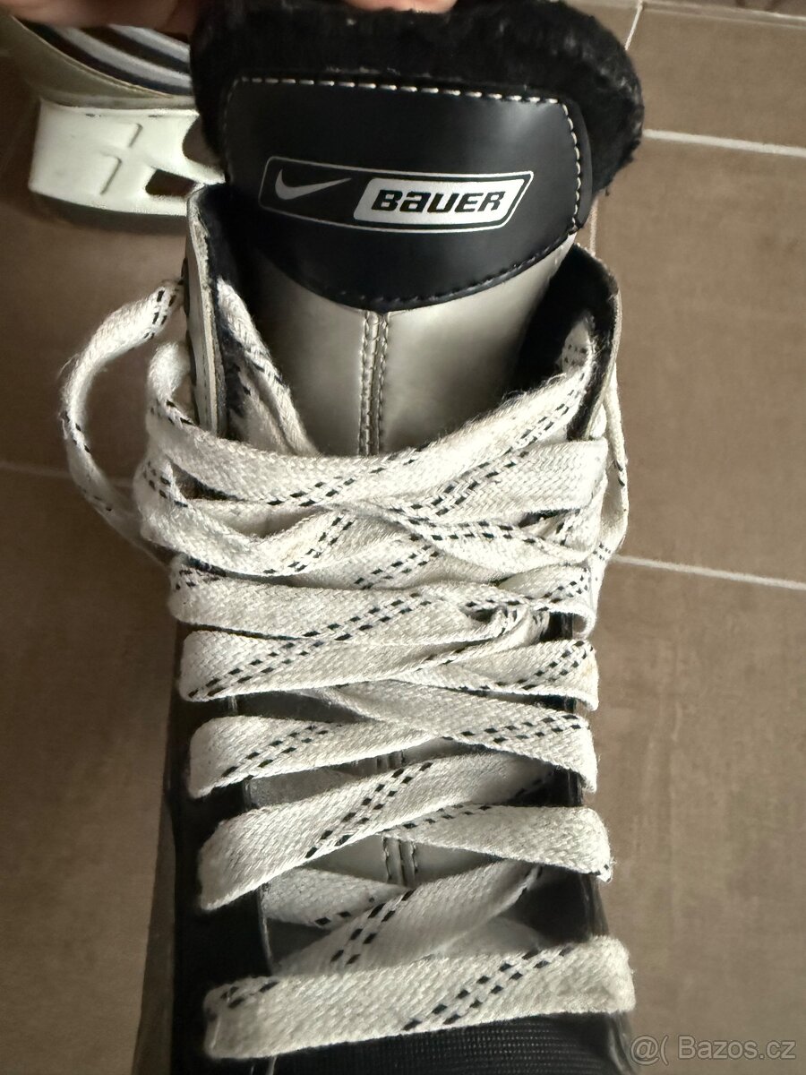 Lední brusle Bauer Vapor - 3