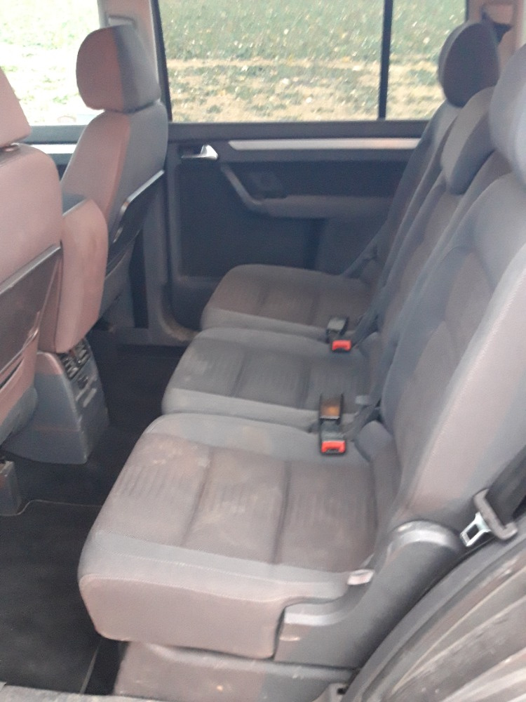 Volkswagen Touran 2.0 TDi - 3