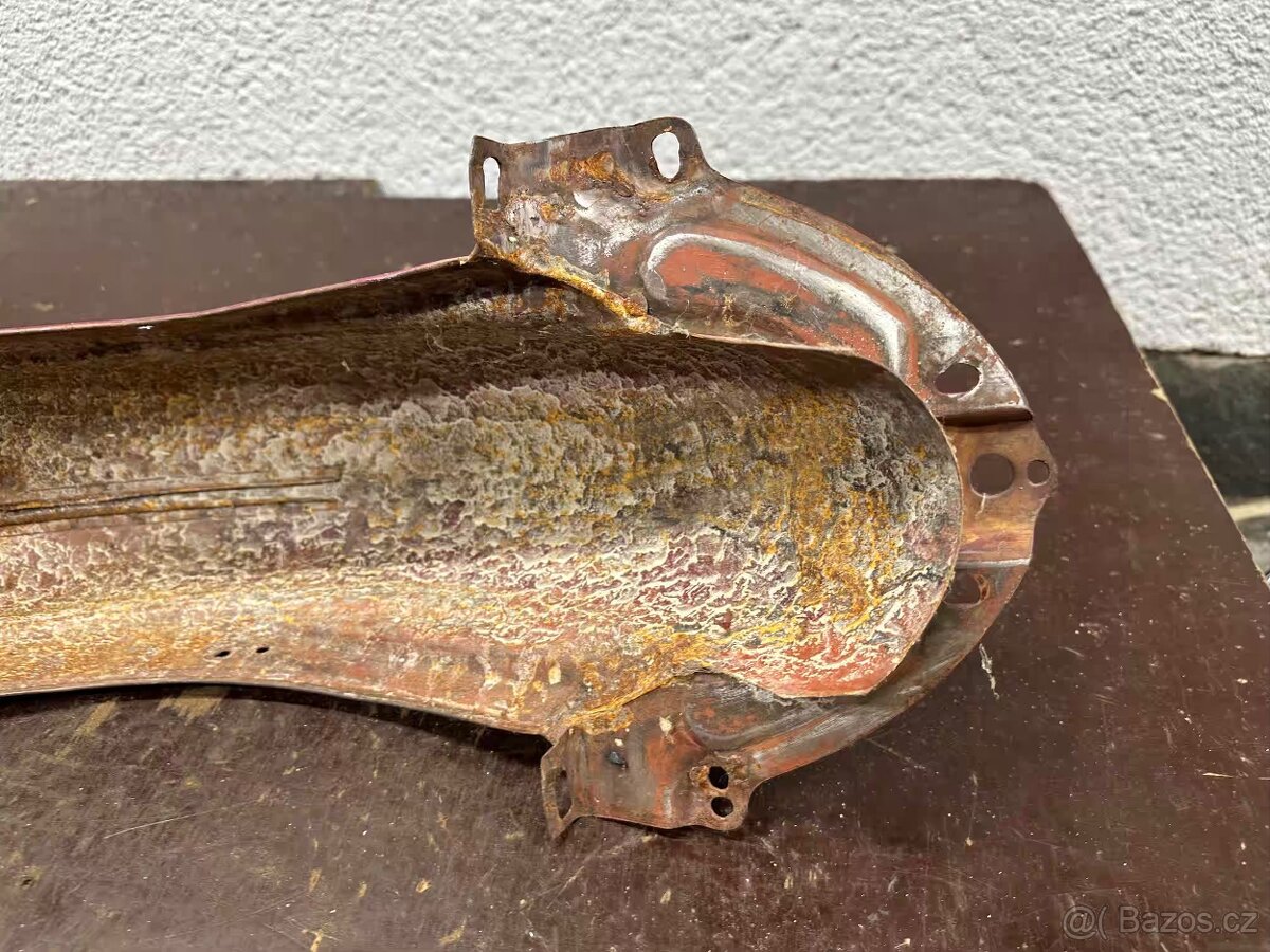 Predám zadní blatník JAWA 250/353 350/354 KÝVAČKA - 3