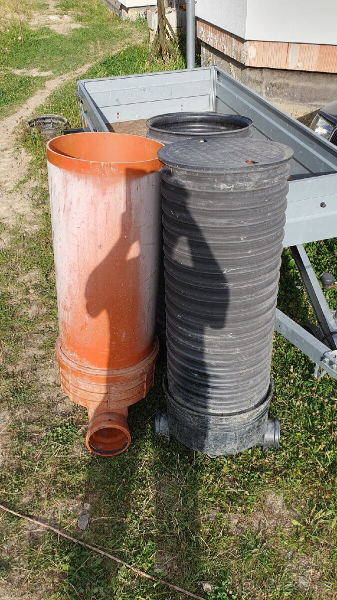 Revizní šachta 400 průchozí + plast. poklop 1,5t - 3