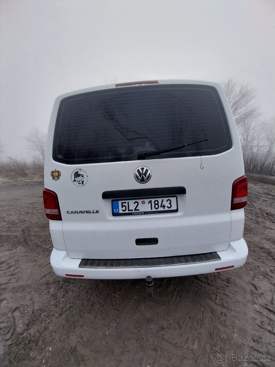 Volkswagen Caravelle Long 2.0 TDI (2011) - 3