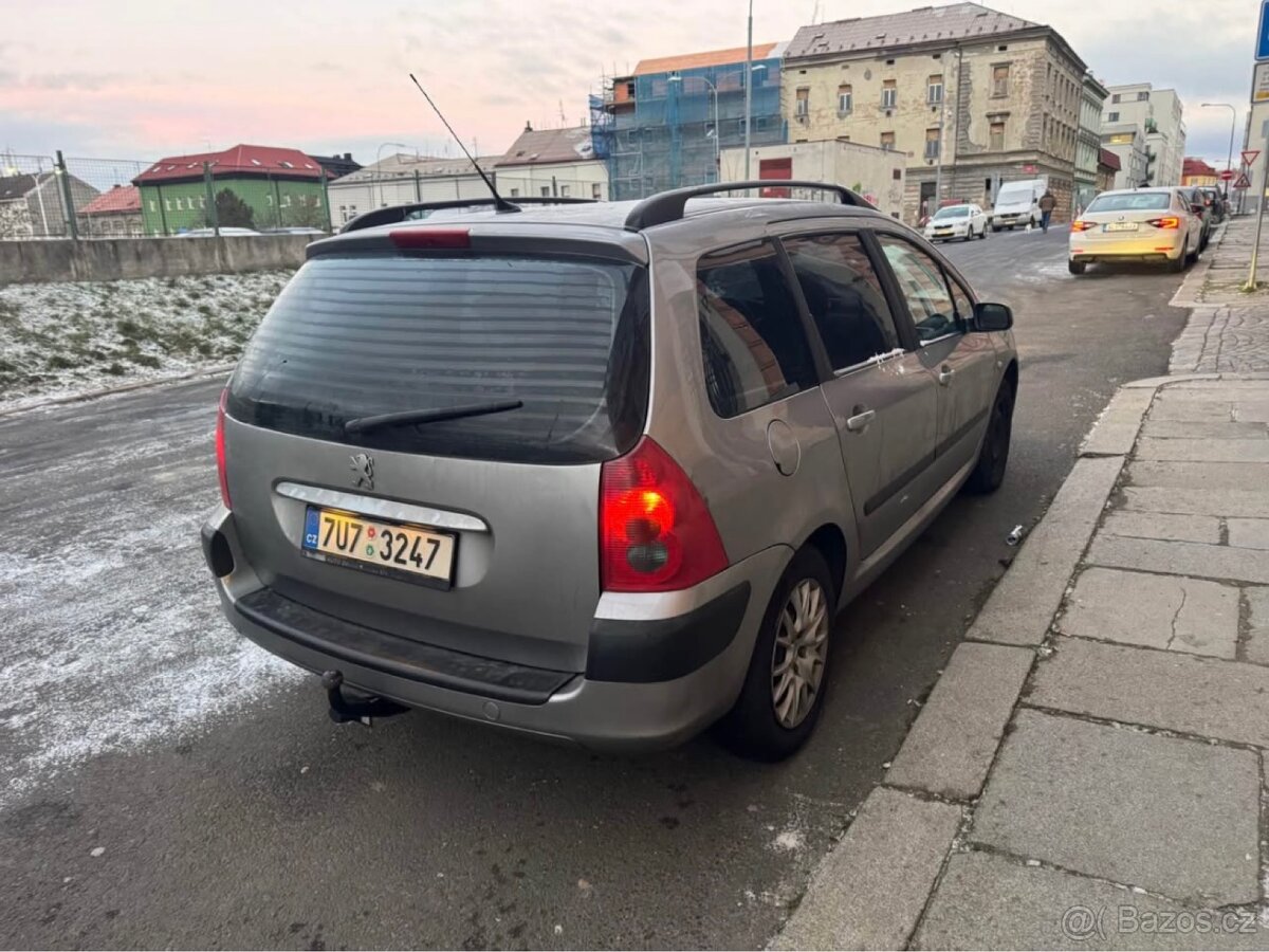 Prodám auto peugeot 307 - 3