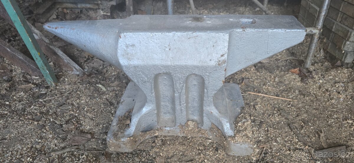 Výheň JDEAL a kovadlina 100 - 3