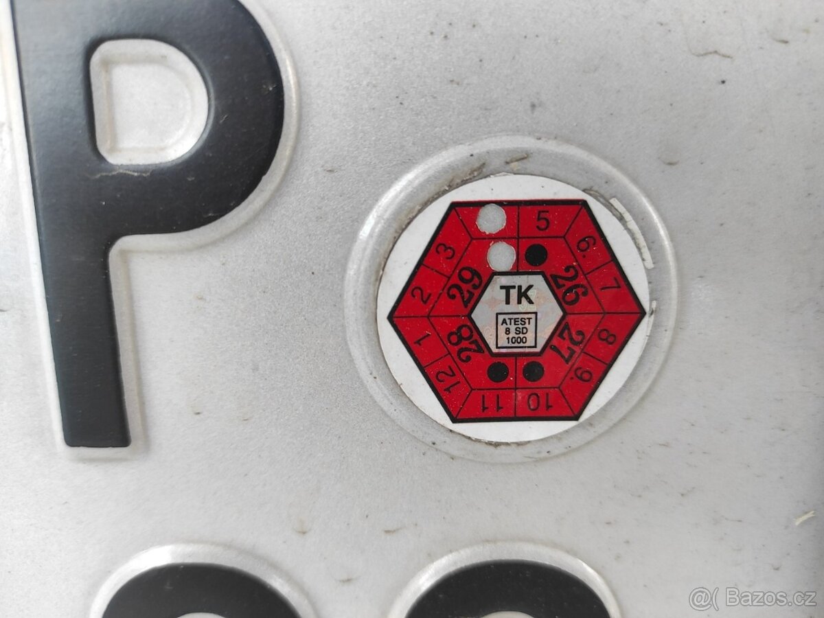 Kawasaki vulkan 900 custom - 3