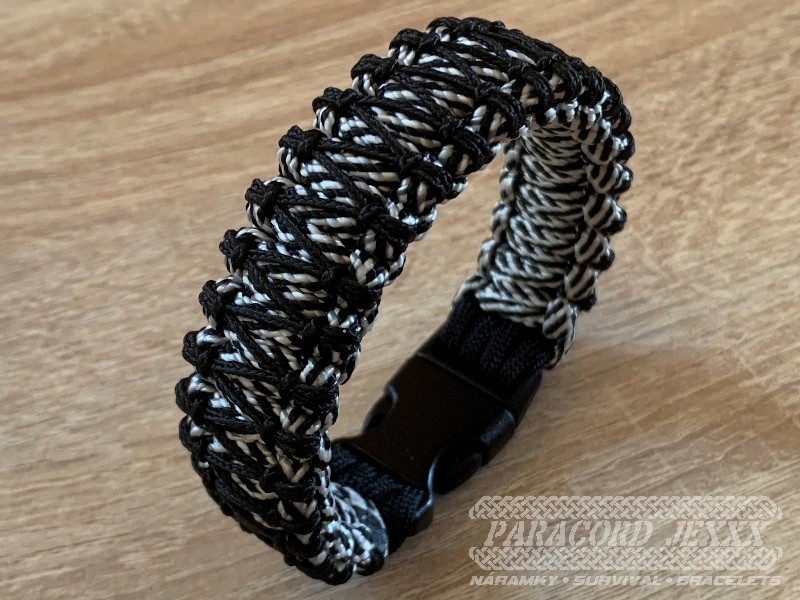 Paracord náramek (19 cm) black - white - 3