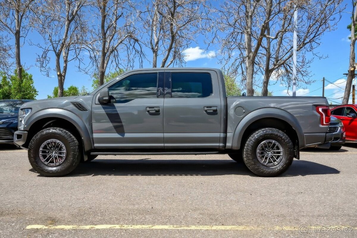 2020 Ford F-150 Raptor SuperCrew 4WD 3.5