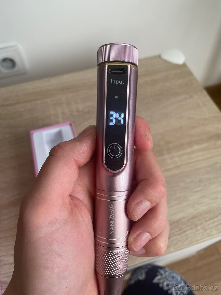 Sada na gel nehty / uv lampa a bruska Nani nails - 3