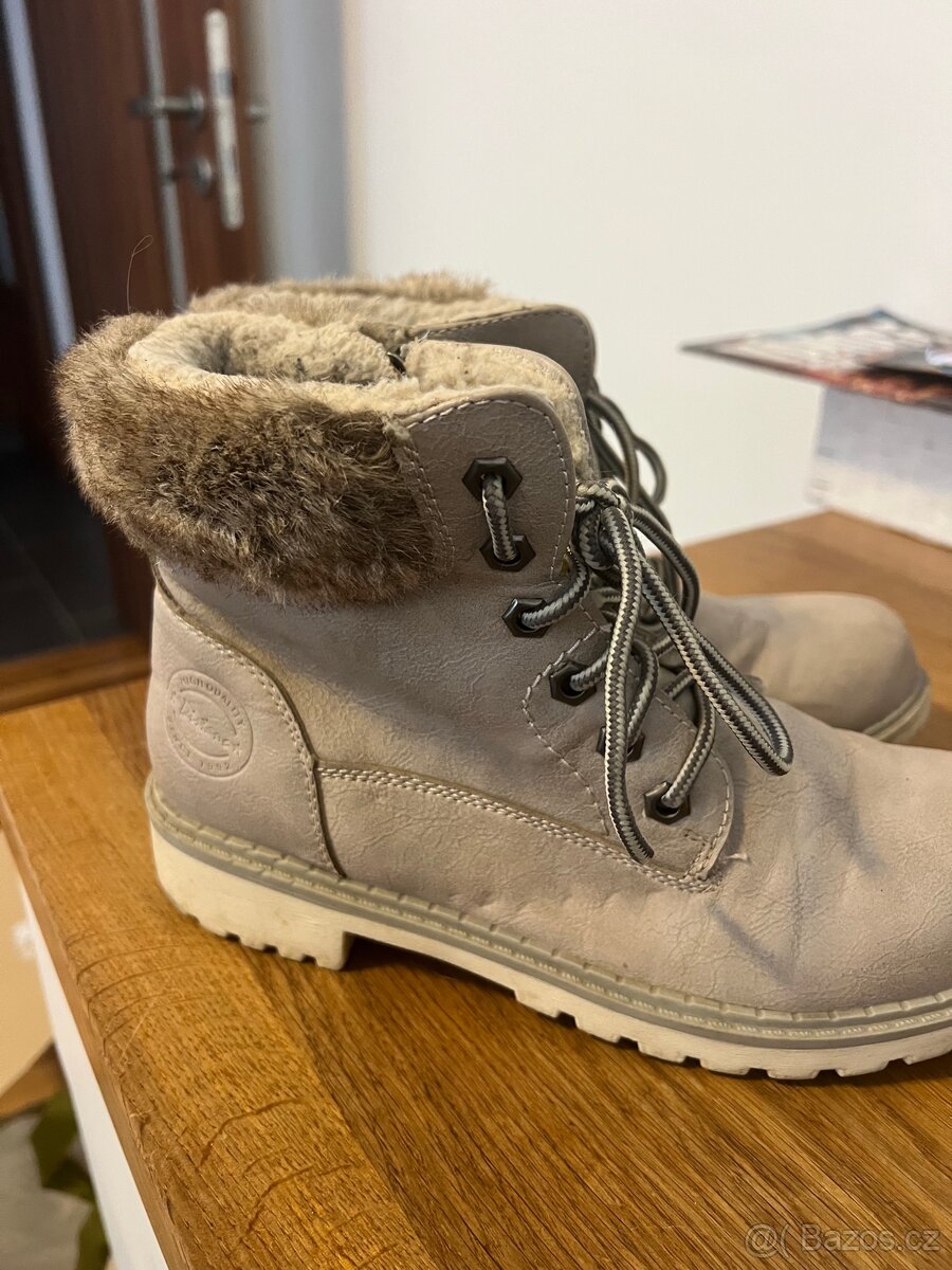 Zimni boty CCC velikost 40eur - 3