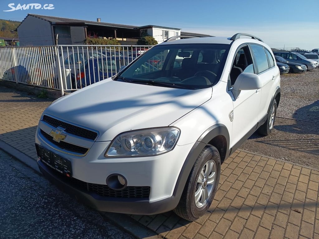 Chevrolet Captiva 2.4i 100kw 1.majitel - 3