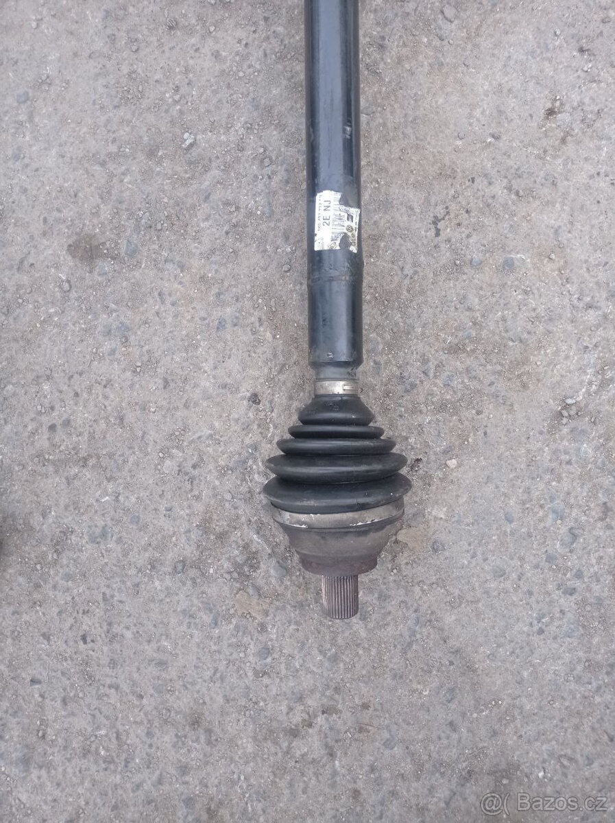 pravá poloosa Skoda Octavia 1.9-2.0 diesel (1K0 407 272 2E N - 3