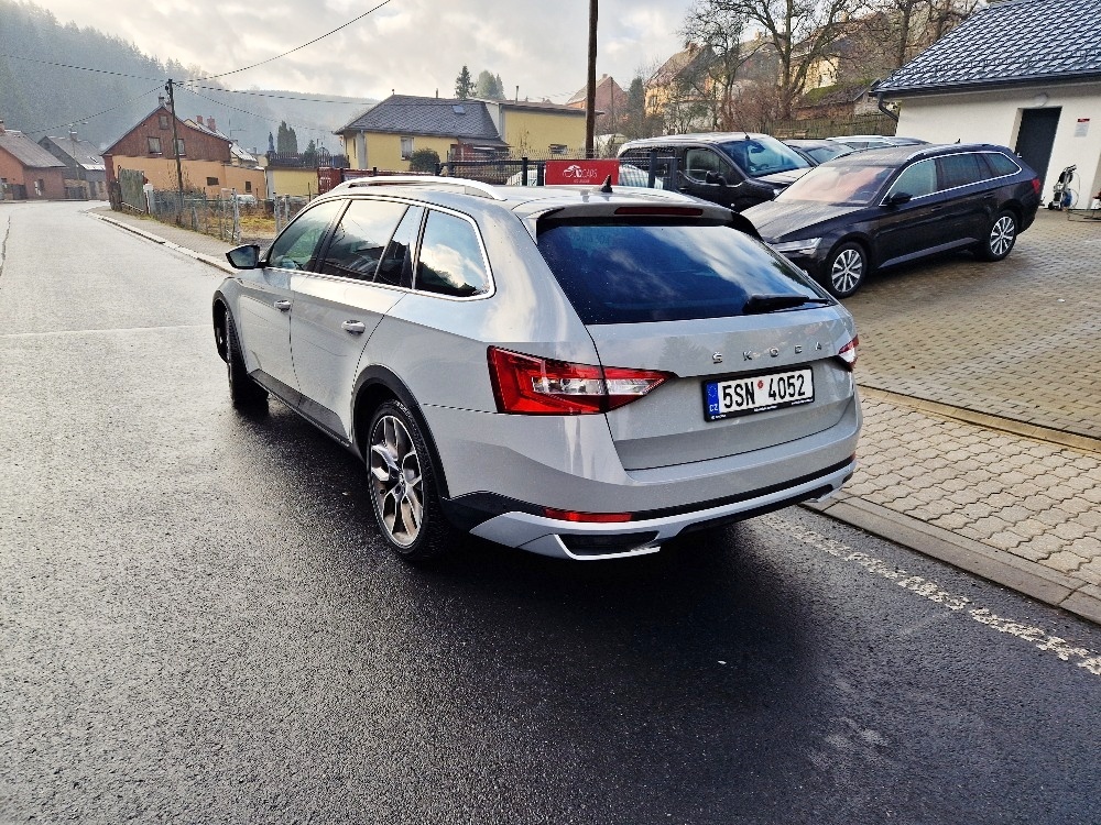 ŠKODA Superb SCOUT, 2.0 TDi (147 kW), 4x4, webasto, tažné - 3