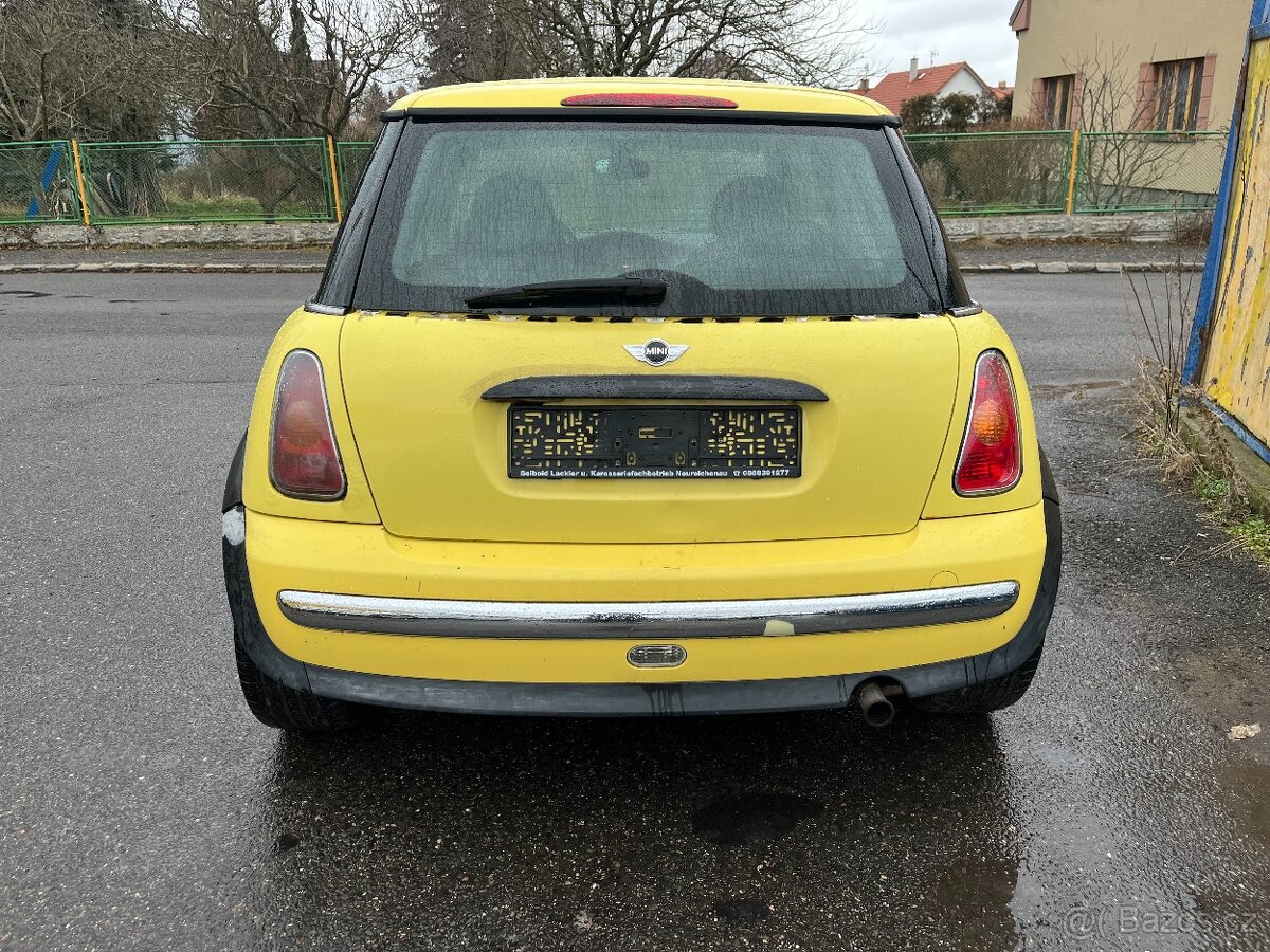 Mini Cooper 1.6 85 kW PANORAMA STŘECHA - 3