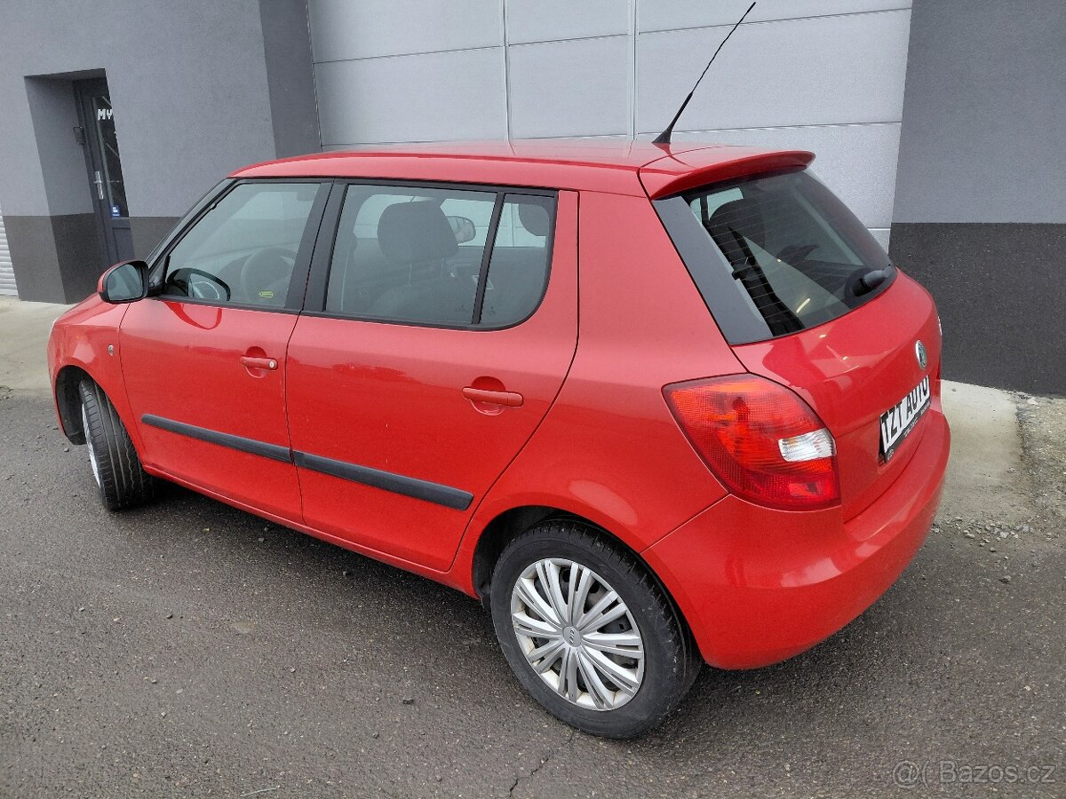 FABIA II r.09 104000km-GARANCE po 1. majiteli r.1950, po STK - 3