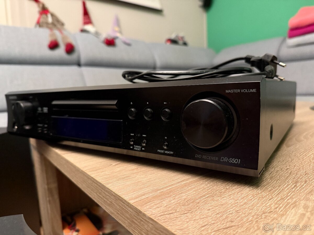 Domácí kino Onkyo 2.1 + zesilovač a dál. ovládání - 3