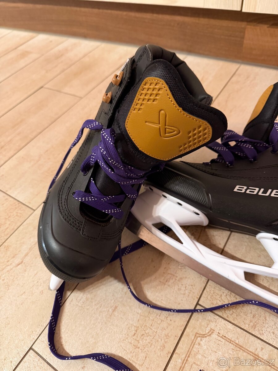 Lední brusle Bauer, velikost 38,5 - 3
