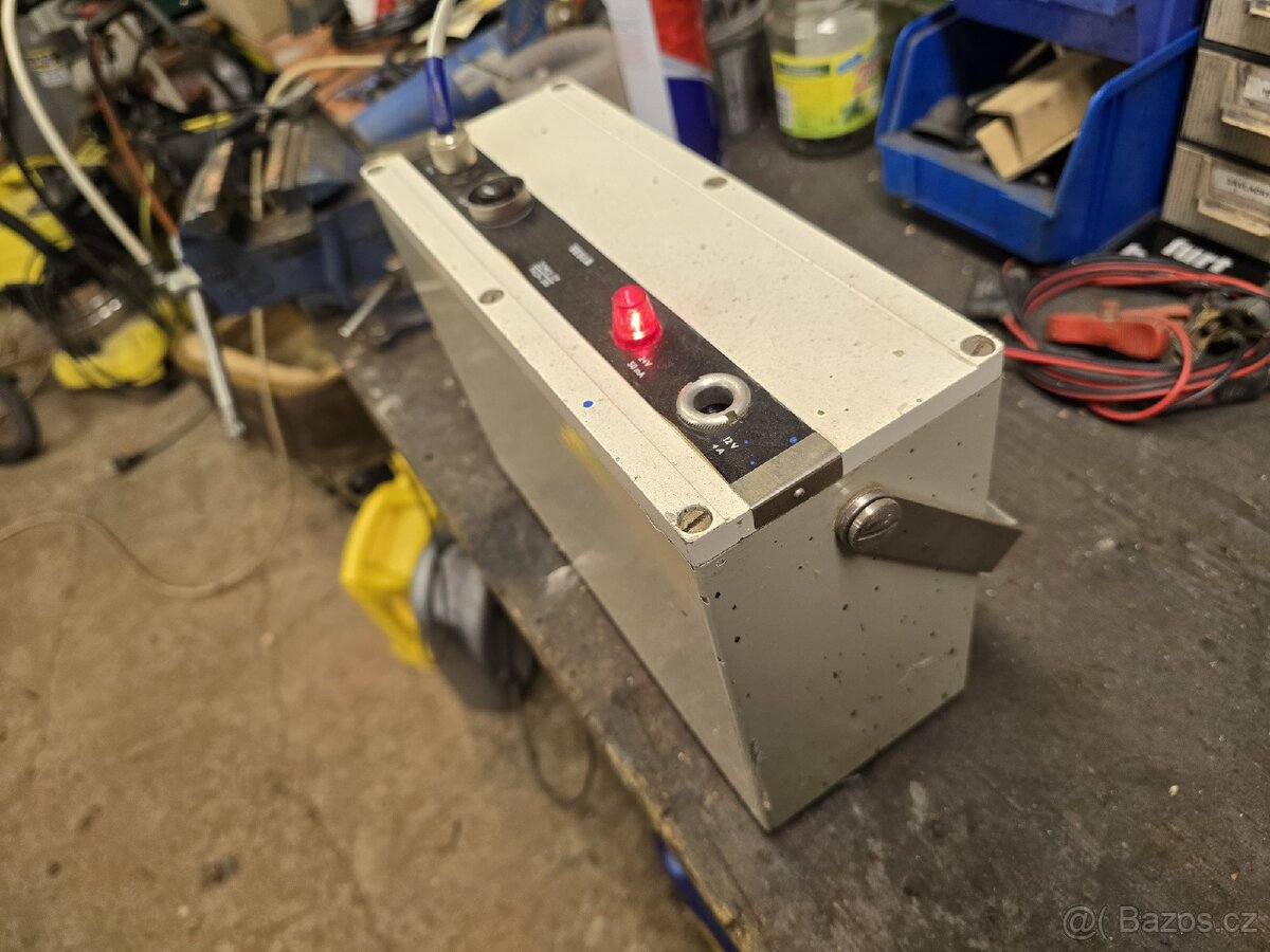 Tesla zdroj 12V - 3