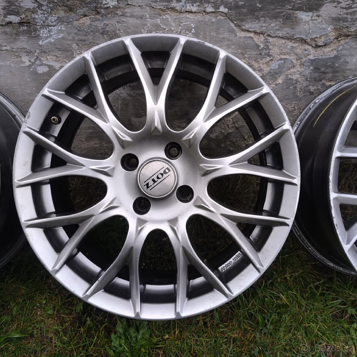 Dotz Kyalami 4x108;7x17 ET 40 - 3