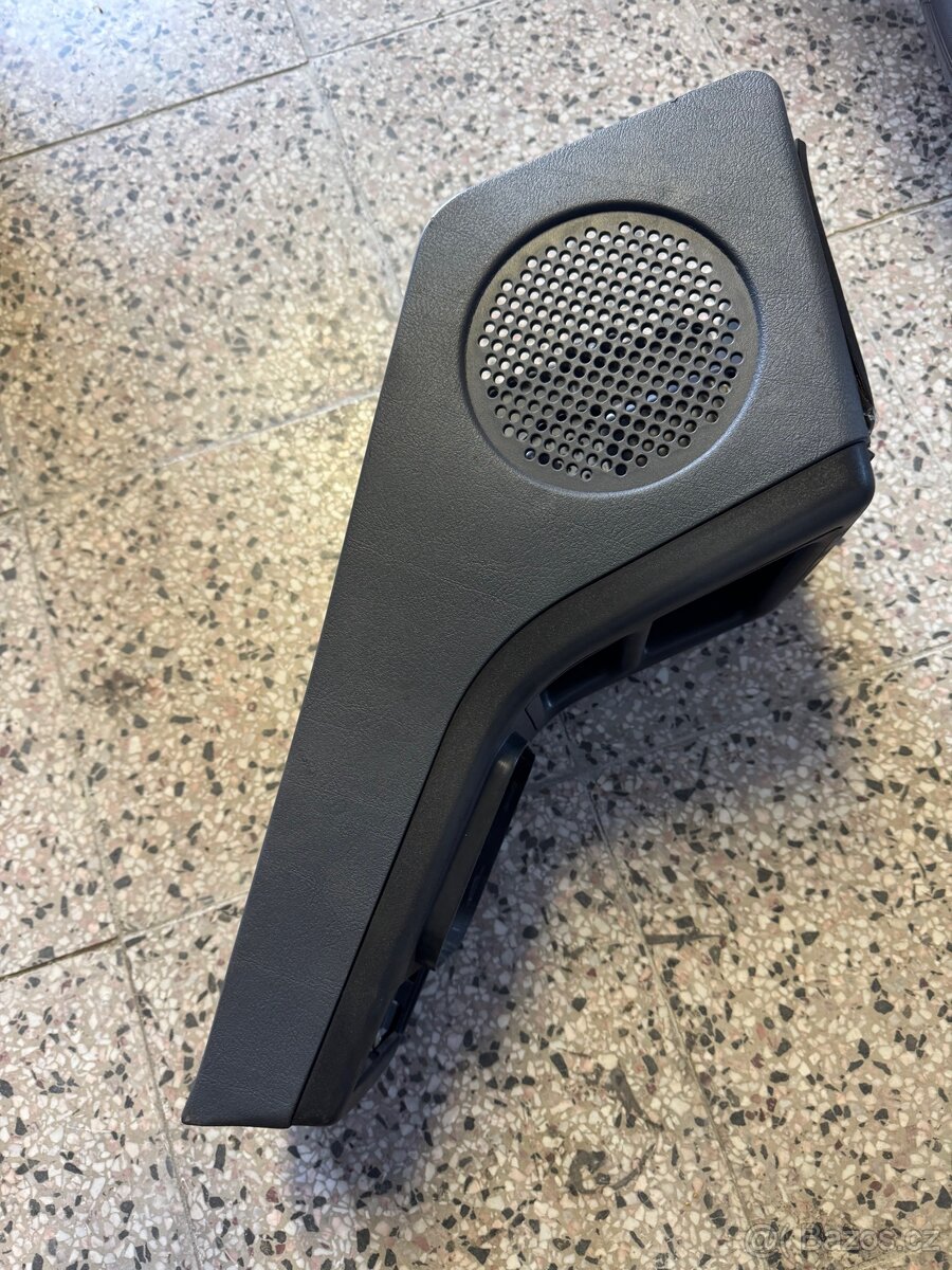 Středový panel Škoda Felicia - 3