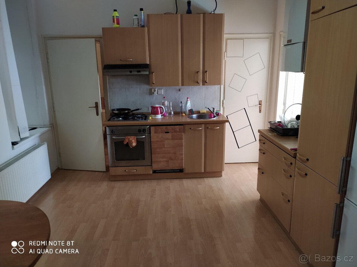 Byt 2+1 (70m2) k pronájmu v centru Liberce - 3