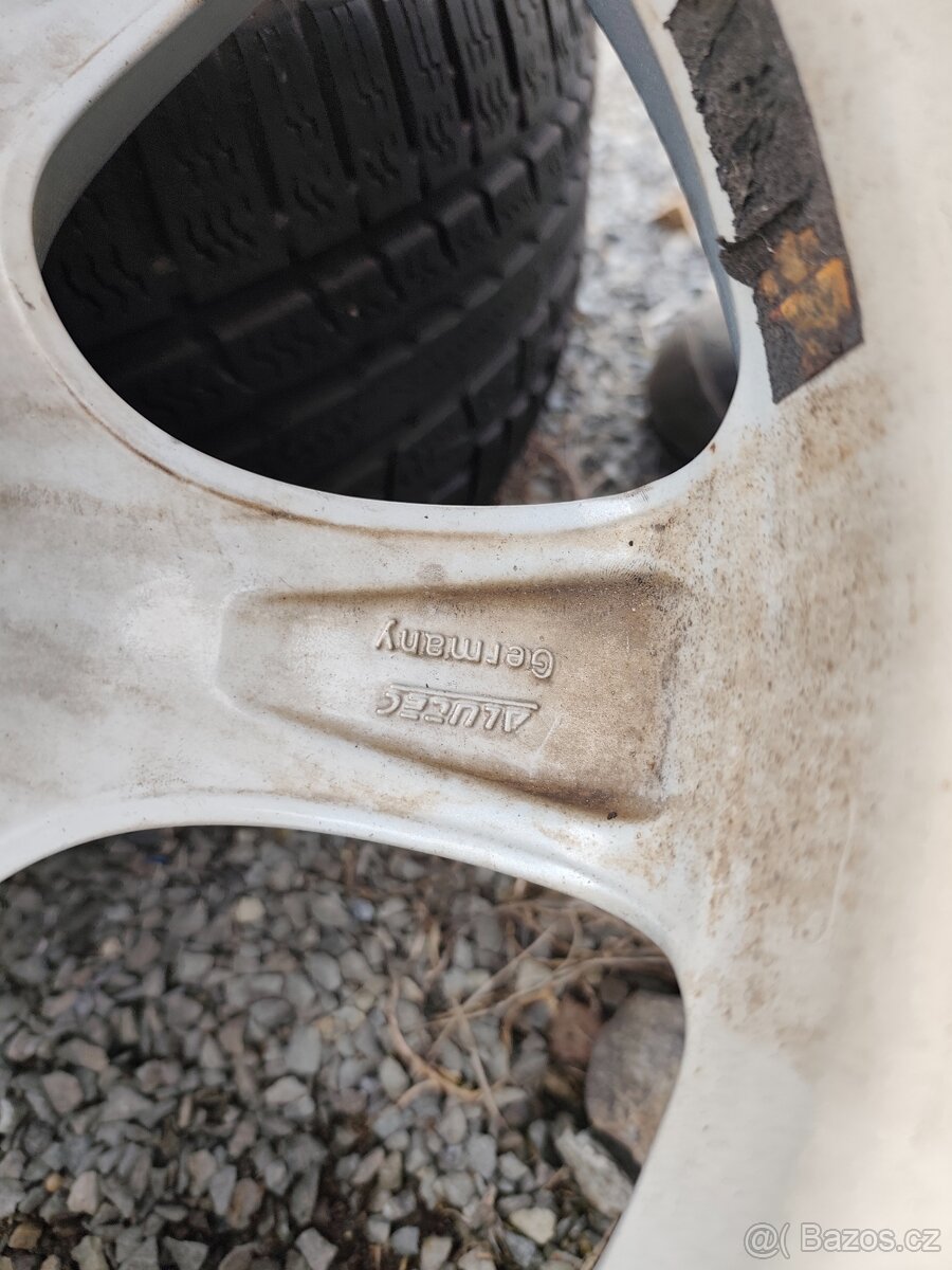 Kola Subaru Outback. - 3