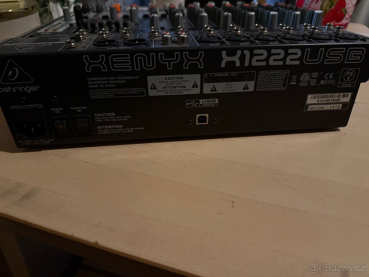 Behringer XENYX X 1222 USB - 3