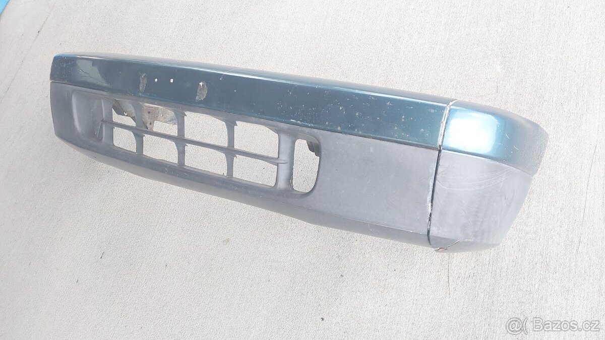 Mazda B2500 – Nárazník přední - 3