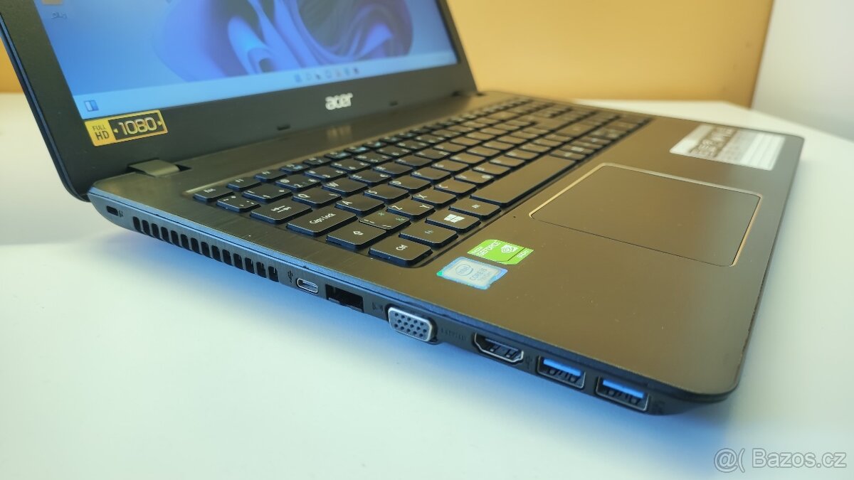 Acer Aspire F5-573G - 3