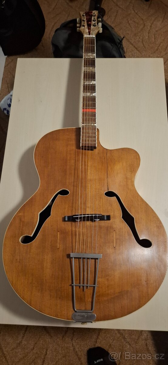 Kytara Nemecka gibsonka - 3