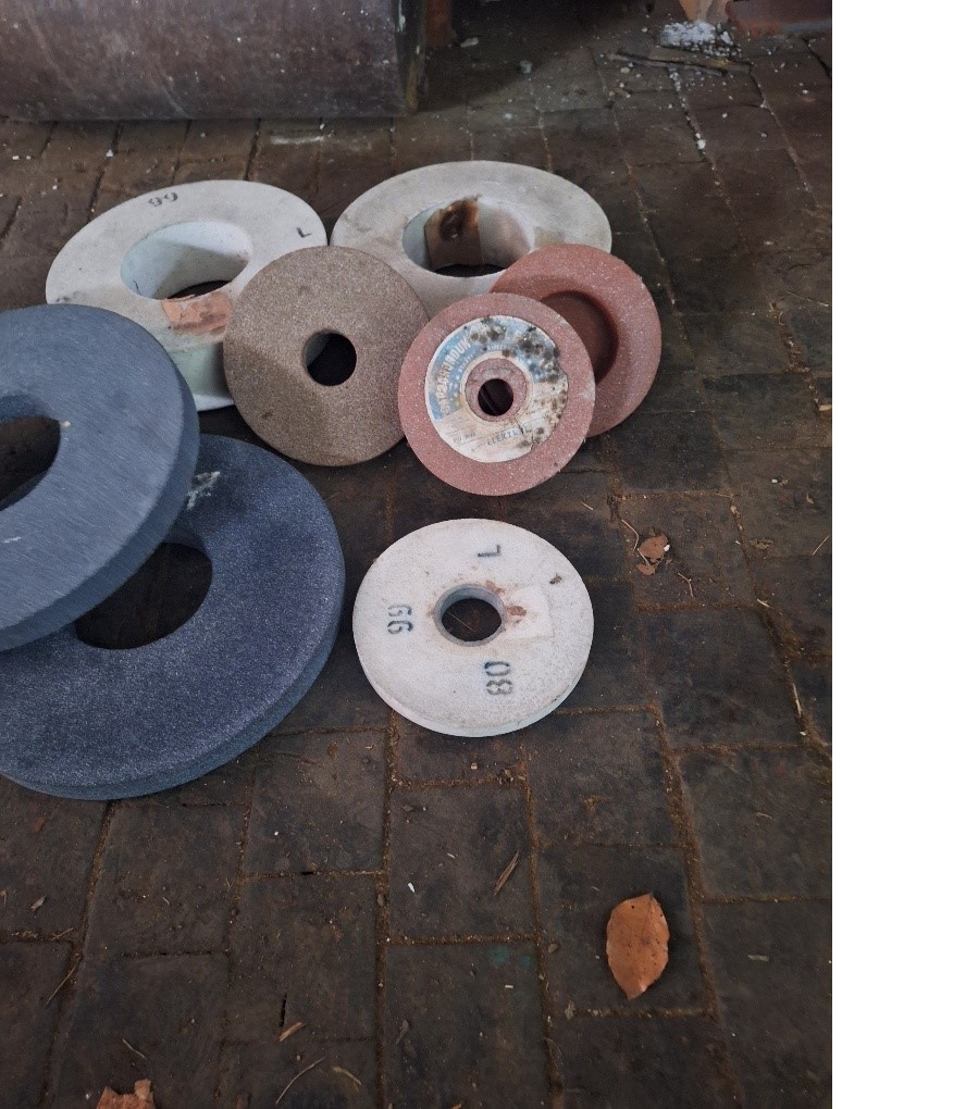 brusné kotouče a pásy - 3