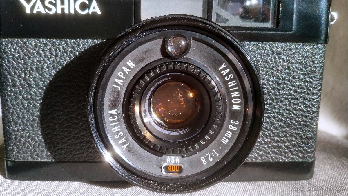 Yashica 35-ME 38 mm f/2,8 kompaktní 35mm fotoaparát - 3