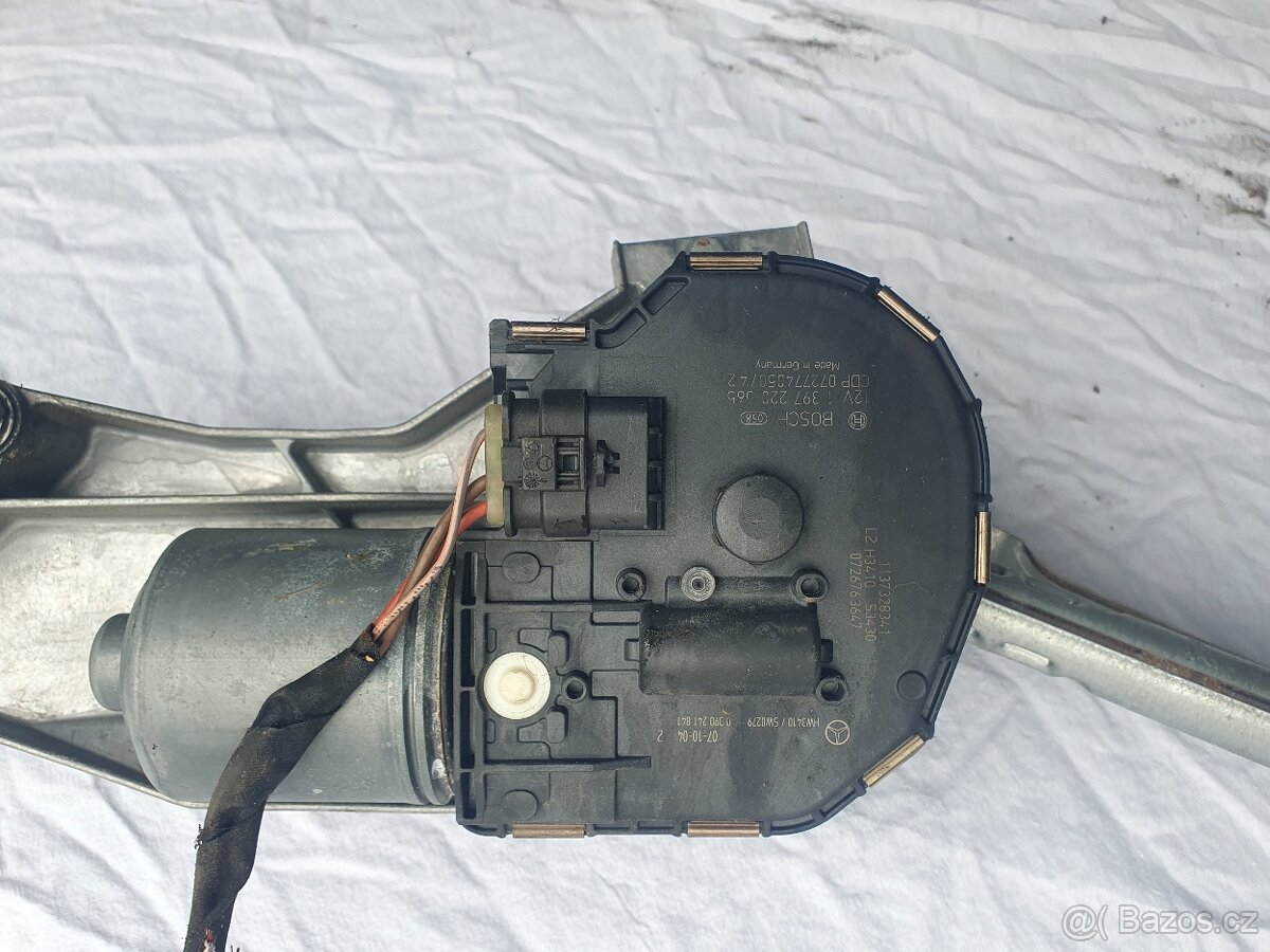 W211 mechanizmus stěračů a motor - 3