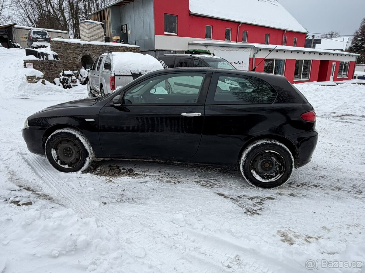 Alfa Romeo 147 1.9JTD - 3