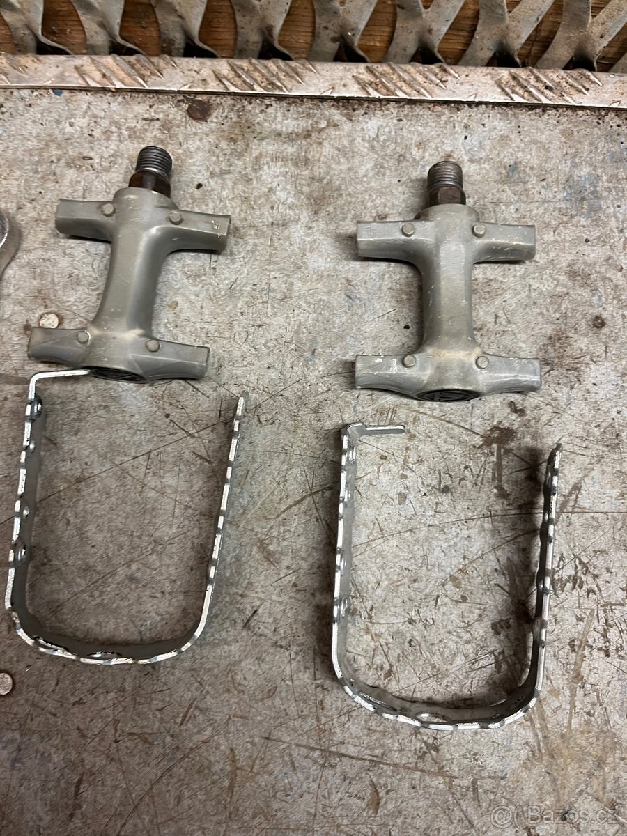 Díly k retro kolům- šlapadla + kliky - 3