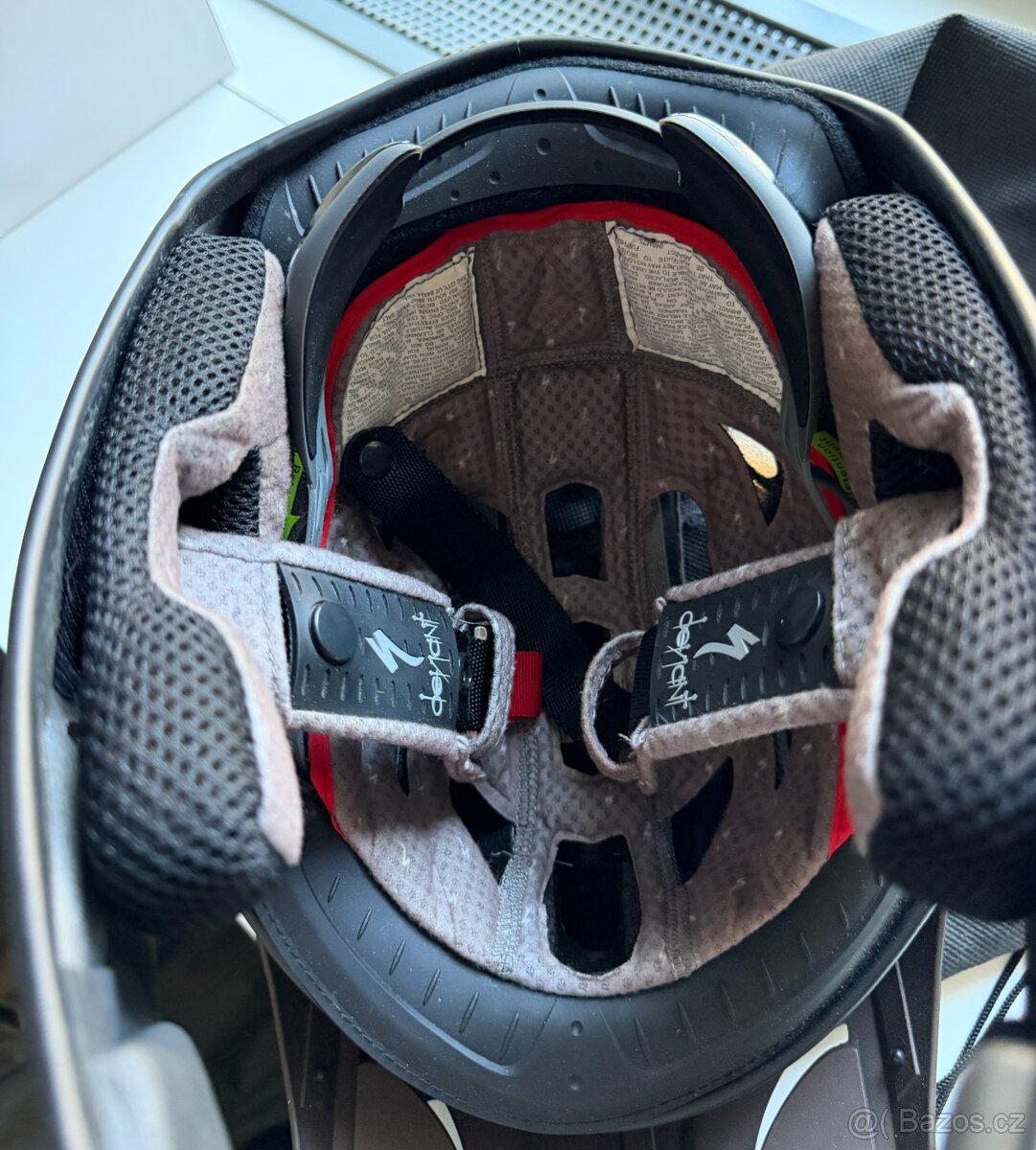 Integrální přilba SPECIALIZED Deviant - 3