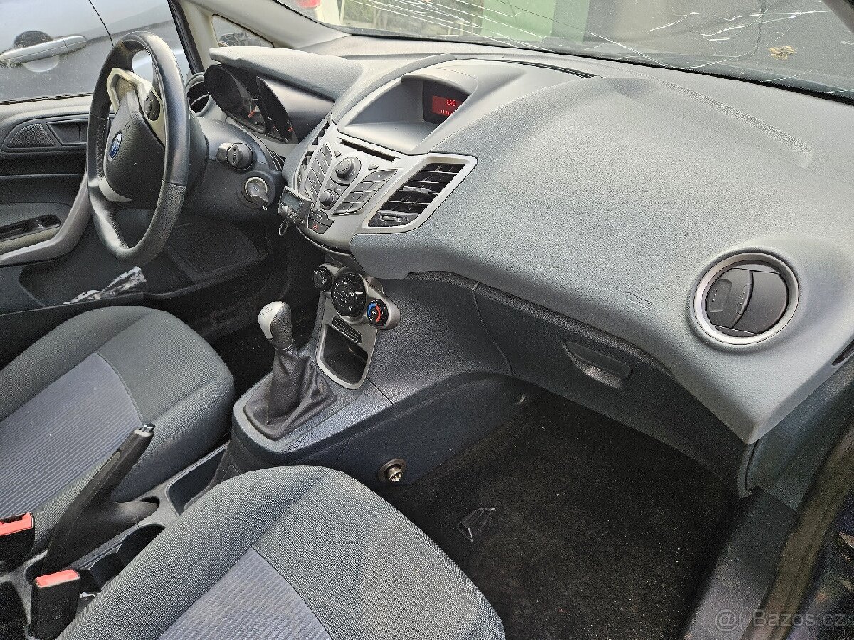 ND Ford Fiesta r.v.2011 - 3