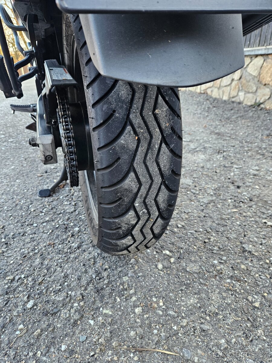 Suzuki V-SROM 650 - 3