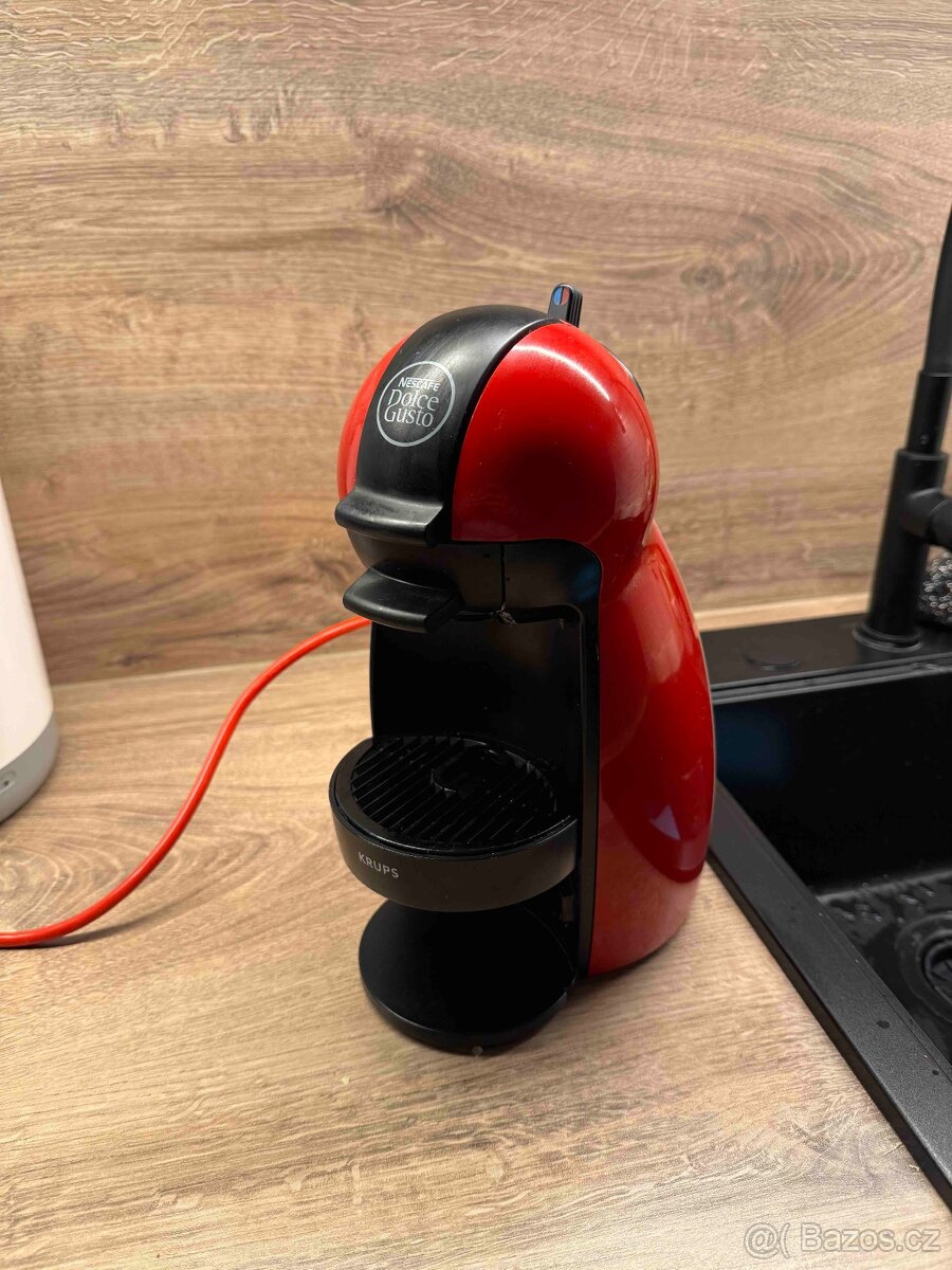 Kávovar Nescafe Dolce Gusto - 3